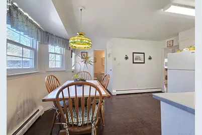 2069 Feuereisen Avenue, Ronkonkoma, NY 11779 - Photo 6