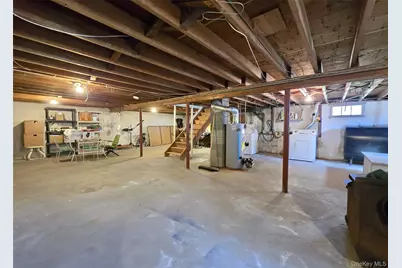 2069 Feuereisen Avenue, Ronkonkoma, NY 11779 - Photo 14