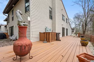 38 Maple Ct, Jericho, NY 11753 - Photo 30