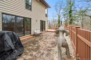 38 Maple Ct, Jericho, NY 11753 - Photo 32