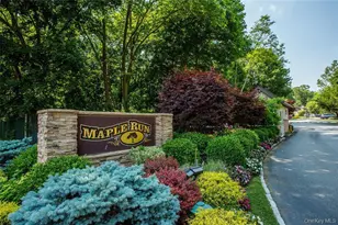 38 Maple Ct, Jericho, NY 11753 - Photo 36