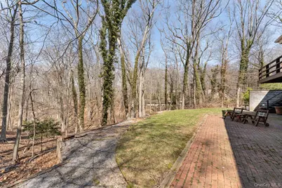 48 Farm Road, Saint James, NY 11780 - Photo 14