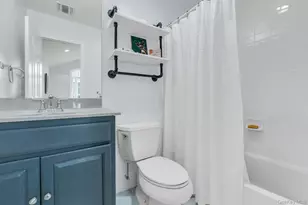 123 Jackie Ct, Patchogue, NY 11772 - Photo 28