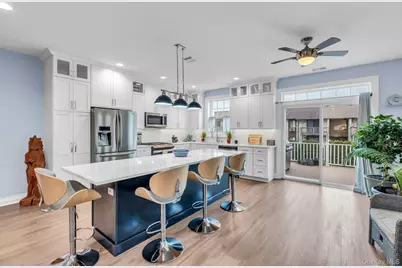 123 Jackie Court, Patchogue, NY 11772 - Photo 10