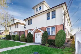 53 Thorman Ave, Hicksville, NY 11801 - Photo 2