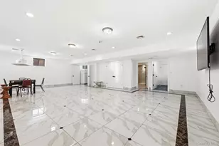 50-13 Oceania St, Oakland Gardens, NY 11364 - Photo 18