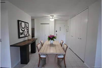 118-17 Union Turnpike #2E, Forest Hills, NY 11375 - Photo 2