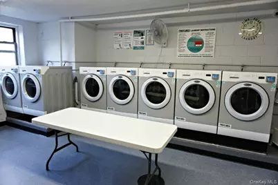 118-17 Union Turnpike #2E, Forest Hills, NY 11375 - Photo 12