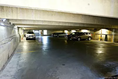 118-17 Union Turnpike #2E, Forest Hills, NY 11375 - Photo 16