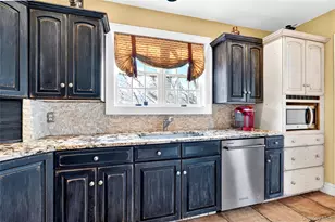 77 Hunt Ave, Pearl River, NY 10965 - Photo 14