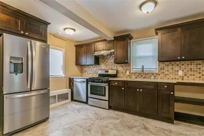 156 Bellevue Place, Yonkers, NY 10703 - Photo 12