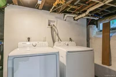 156 Bellevue Place, Yonkers, NY 10703 - Photo 22