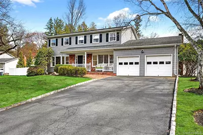 6 Oxford Court, New City, NY 10956 - Photo 1