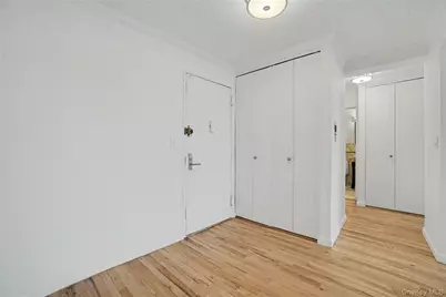 14 Westview Avenue #701, Tuckahoe, NY 10707 - Photo 12