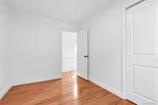 122-14 191st St, Springfield Gardens, NY 11413 - Photo 12