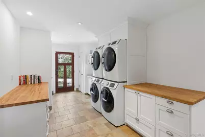 30 E Hollow Road, East Hampton, NY 11937 - Photo 18