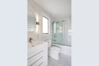 75-02 West Shore Road #2, Port Washington, NY 11050 - Photo 8