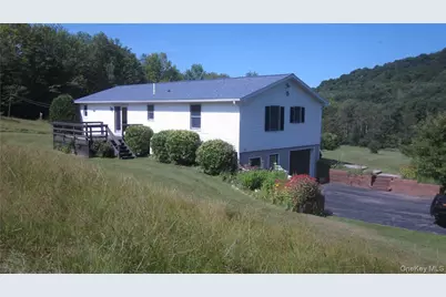 989 Lenape Lake Road, Livingston Manor, NY 12758 - Photo 1