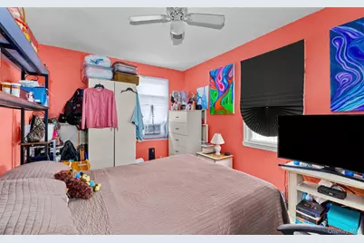 589 Acorn Street, Deer Park, NY 11729 - Photo 6