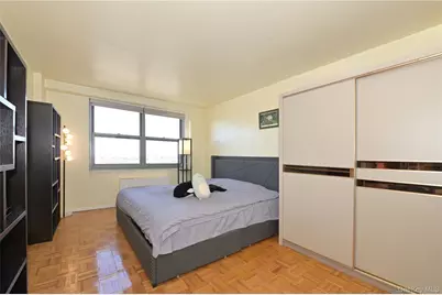 61-20 Grand Central Parkway #A1204, Forest Hills, NY 11375 - Photo 6