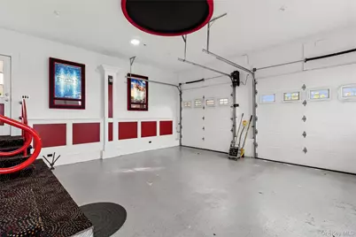 3935 Sound Avenue, Riverhead, NY 11901 - Photo 28