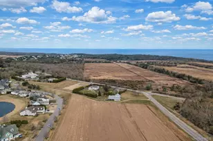 3935 Sound Ave, Riverhead, NY 11901 - Photo 8