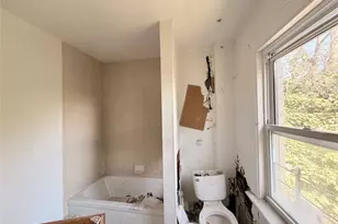 132 N Miller St, Newburgh, NY 12550 - Photo 12