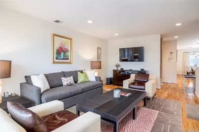 159 Monroe Boulevard #Upper, Long Beach, NY 11561 - Photo 4