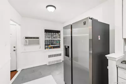 1043 E 101st Street, Brooklyn, NY 11236 - Photo 12