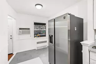 1043 E 101st St, Brooklyn, NY 11236 - Photo 12