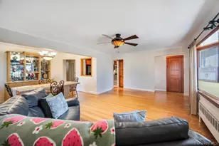 644 Broadway Rd, Bethpage, NY 11714 - Photo 4