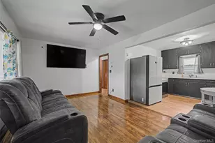 13 Kobelt Dr, Wallkill, NY 12589 - Photo 2