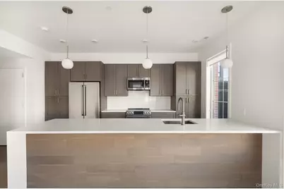 7 S Highland Avenue #201, Nyack, NY 10960 - Photo 2