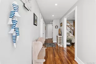 20 Mitchell Rd, Westhampton Beach, NY 11978 - Photo 2