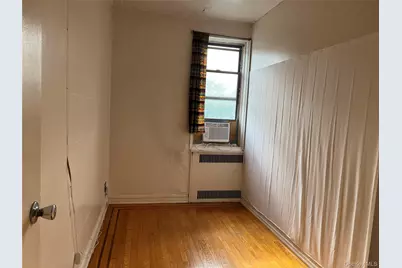 40-35 Ithaca Street #3D, Elmhurst, NY 11373 - Photo 6