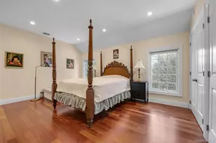 5 Old Field Ln, Great Neck, NY 11020 - Photo 18