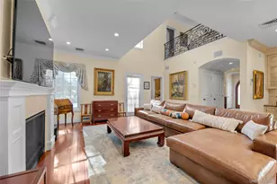 5 Old Field Ln, Great Neck, NY 11020 - Photo 8