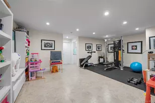 5 Old Field Ln, Great Neck, NY 11020 - Photo 22