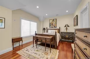 5 Old Field Ln, Great Neck, NY 11020 - Photo 20