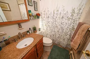 380 Doris Ave, Franklin Square, NY 11010 - Photo 10