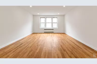 79-10 34th Avenue #4U, Jackson Heights, NY 11372 - Photo 4