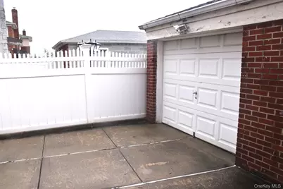 14939 123rd Street, Ozone Park, NY 11420 - Photo 26