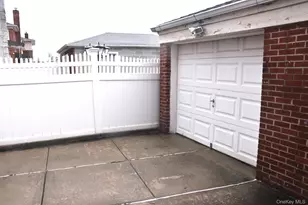 149-39 123rd St, Ozone Park, NY 11420 - Photo 26