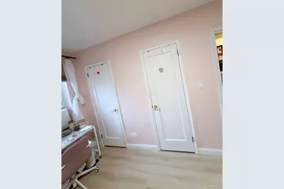 12010 85th Avenue #4J, Kew Gardens, NY 11415 - Photo 10