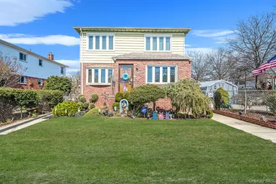 12615 133rd Avenue, Ozone Park, NY 11420 - Photo 40