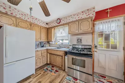 12615 133rd Avenue, Ozone Park, NY 11420 - Photo 18