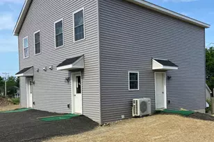 26 Grand St, Marlboro, NY 12542 - Photo 2