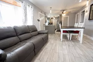 13 E Walnut St, Central Islip, NY 11722 - Photo 4