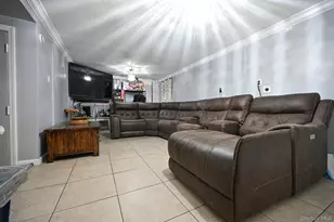 13 E Walnut St, Central Islip, NY 11722 - Photo 6