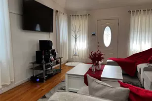 117-27 146th St, Jamaica, NY 11436 - Photo 8